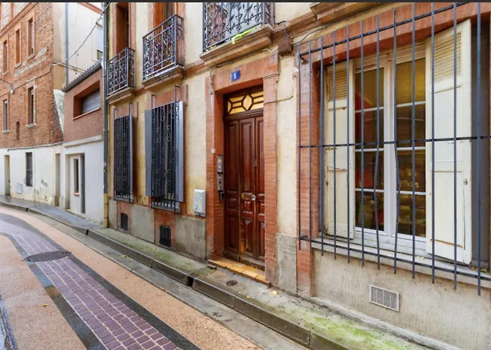 Atypique Ramblas Avec Sa Toulouse